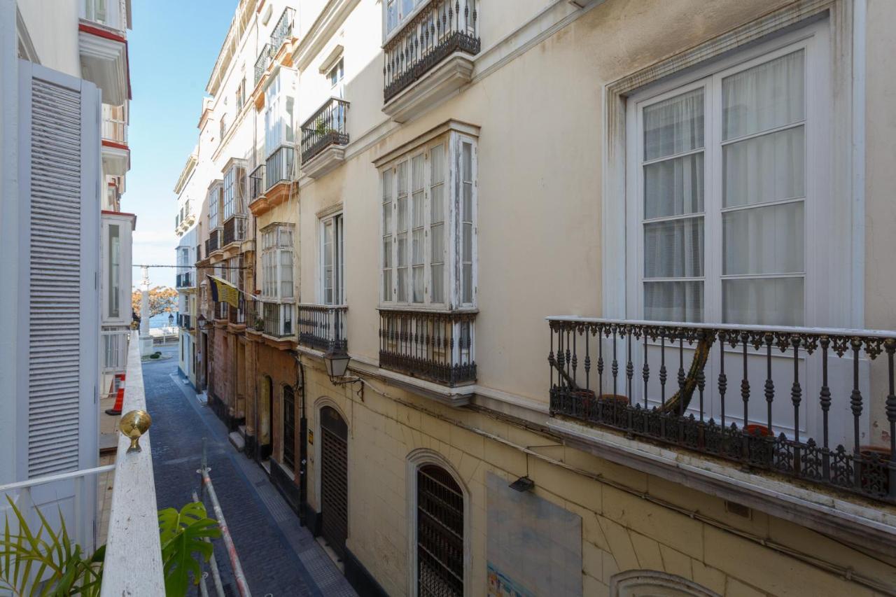 The Queen'S Designer Apartment By Cadiz4Rentals Kültér fotó